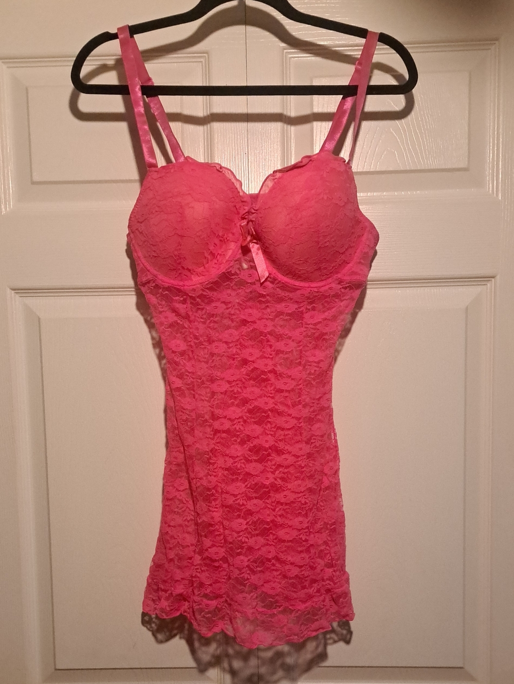🌺Native Intimates-Bright Pink Lace Bustier Sexy Busty Fit